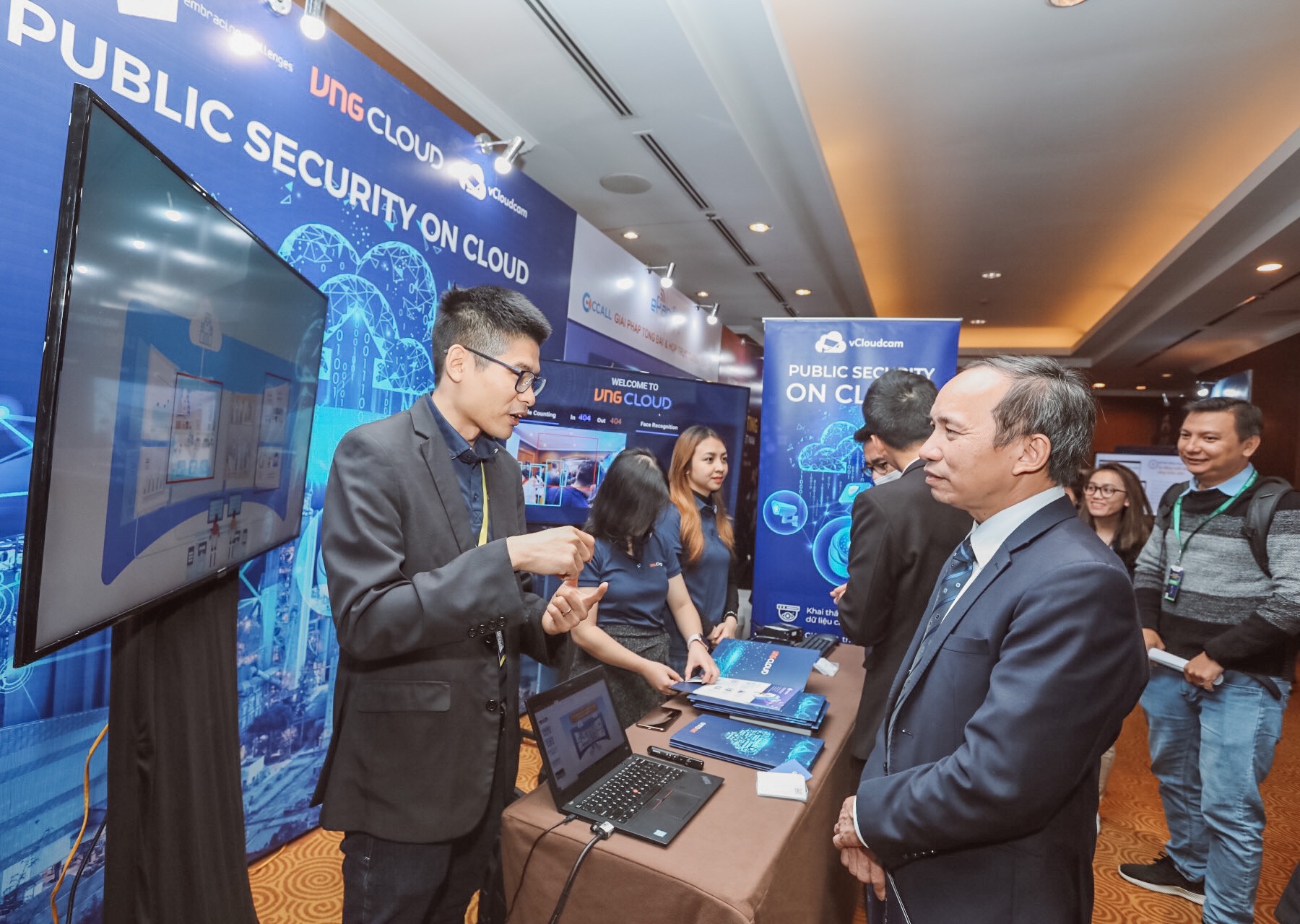 Làm chủ hạ tầng số quốc gia là nhiệm vụ cần được ưu tiên hàng đầu